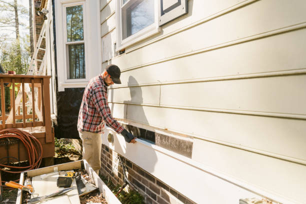 Top rated local Storm Damage Siding Repair specialists in Waynesburg, OH